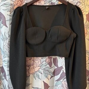 LONG SLEEVE CROP TOP